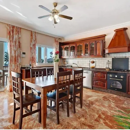 Βίλα Luxury El Mirador
